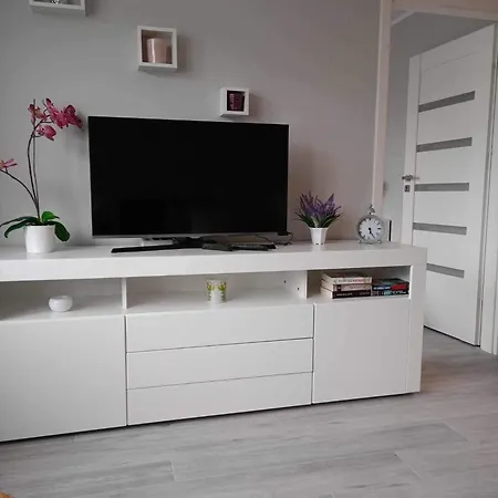 Lesnapart Lägenhet Hel